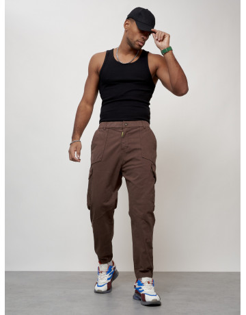 Мужские брюки карго зауженного кроя.
