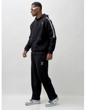 Утеплённый мужской спортивный костюм с начёсом для активных дней.