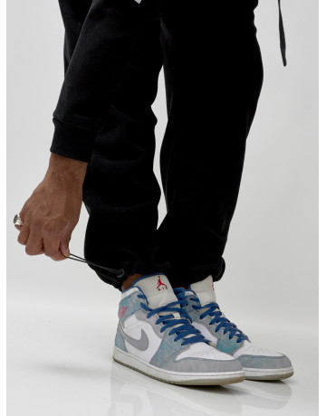 Мужской демисезонный спортивный костюм на флисе, чёрный, для спорта. в Тюмени