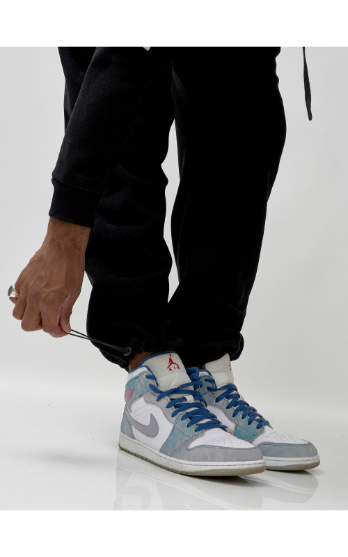 Мужской демисезонный спортивный костюм на флисе, чёрный, для спорта. в Тюмени