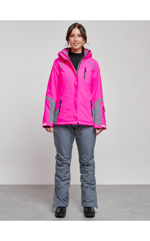 Женский горнолыжный костюм для зимних видов спорта.