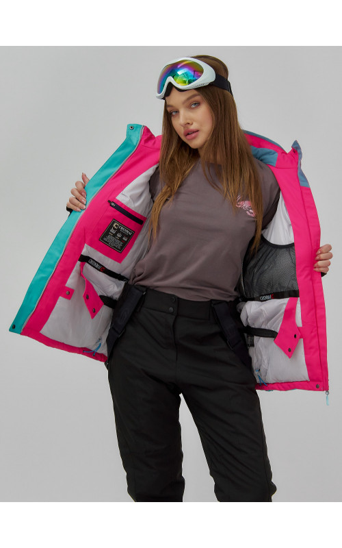 Женская горнолыжная куртка: идеальная посадка и комфорт