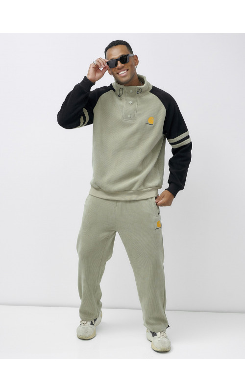 Мужской демисезонный спортивный костюм на флисе, светло-зелёный. в Тюмени