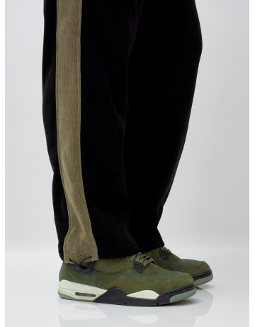 Мужской демисезонный спортивный костюм на флисе, чёрный, для спорта. в Тюмени