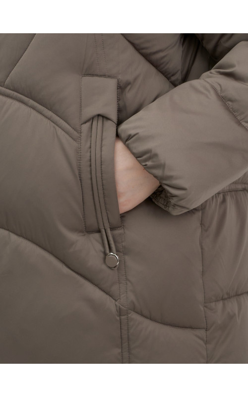 Пуховик для женщин с мехом песца