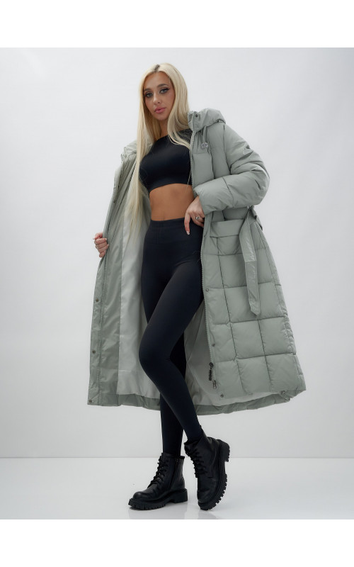 Длинный зимний пуховик для женщин