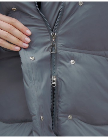 Женский зимний пуховик с капюшоном, тёмно-серый. в Тюмени