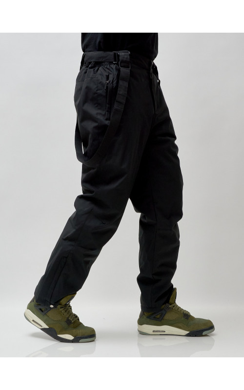 Мужской горнолыжный костюм для зимы.