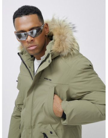 Мужская зимняя парка удлиненная с мехом цвета хаки для активного отдыха в Тюмени