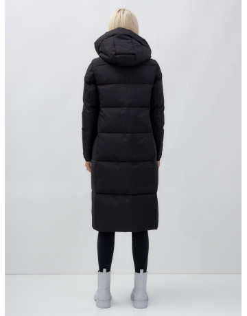 Длинный зимний пуховик для женщин с капюшоном.