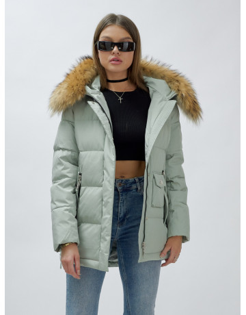 Пуховик женский зимний с мехом енот премиум, зелёный в Тюмени