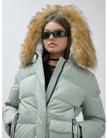 Пуховик женский зимний с мехом енот премиум, зелёный в Тюмени