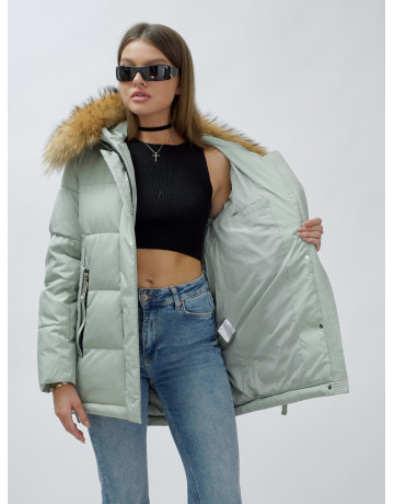 Пуховик женский зимний с мехом енот премиум, зелёный в Тюмени