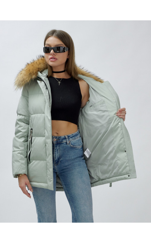 Пуховик женский зимний с мехом енот премиум, зелёный в Тюмени