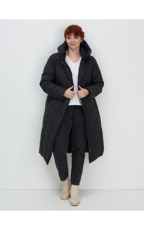Длинный женский пуховик с капюшоном для зимы