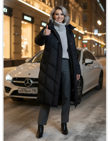 Длинный женский пуховик с капюшоном для зимы