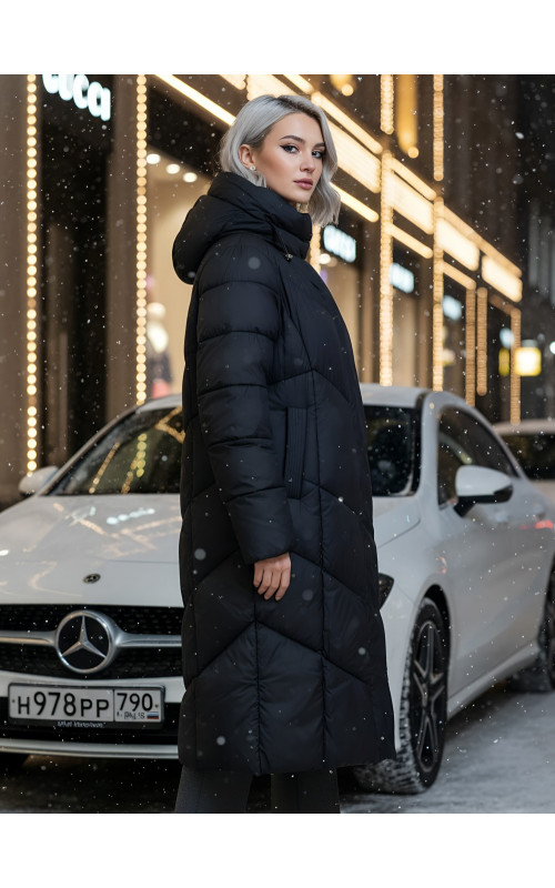 Длинный женский пуховик с капюшоном для зимы
