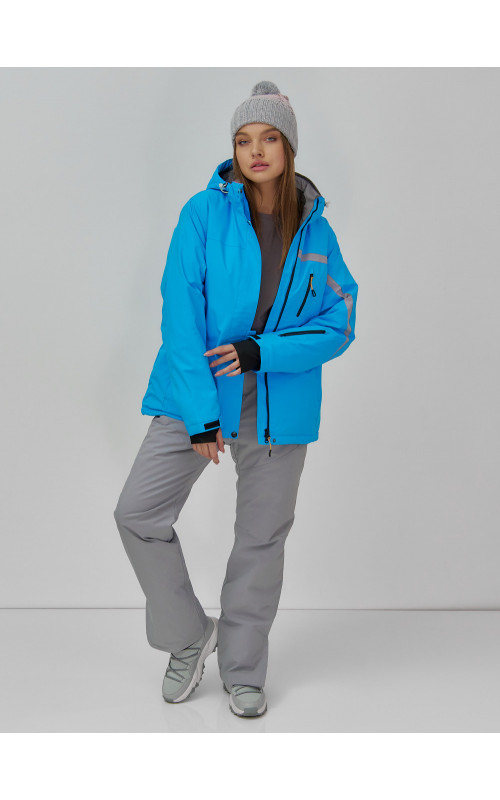 Женская горнолыжная куртка: стиль и защита для зимних склонов