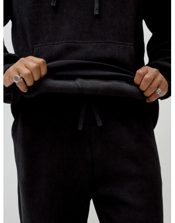 Мужской демисезонный спортивный костюм на флисе, чёрный, для спорта. в Тюмени