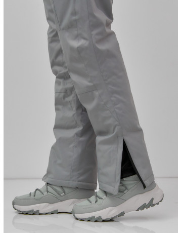 Женский горнолыжный костюм: стиль и комфорт для зимних приключений.