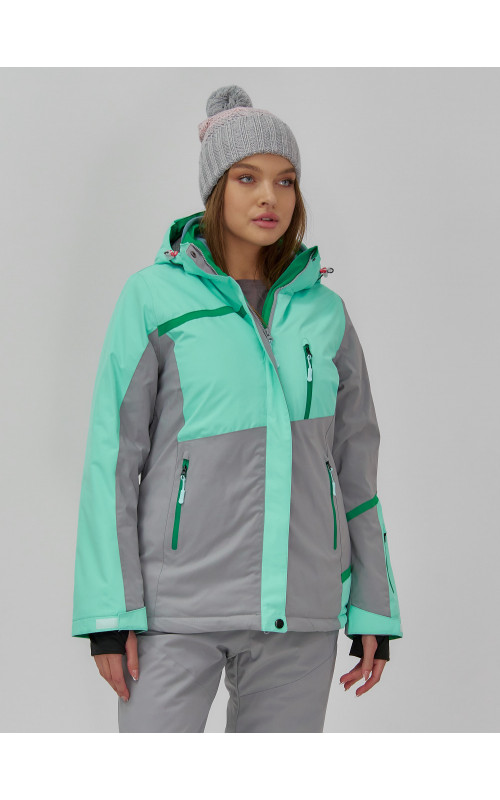 Женский горнолыжный костюм: стиль и комфорт для зимних приключений.