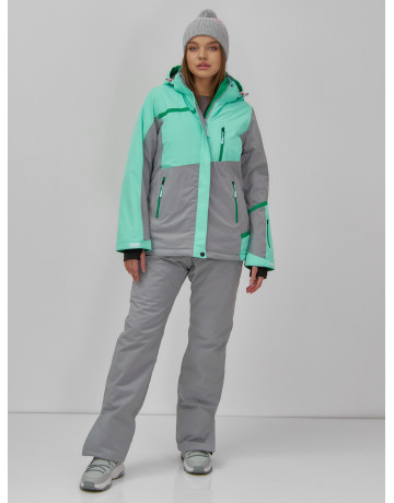 Женский горнолыжный костюм: стиль и комфорт для зимних приключений.