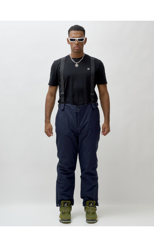 Зимний горнолыжный мужской костюм для активного отдыха.