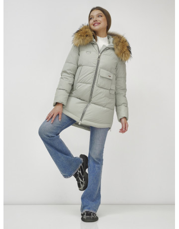 Пуховик женский зимний с мехом енота премиум светло-зелёный в Тюмени
