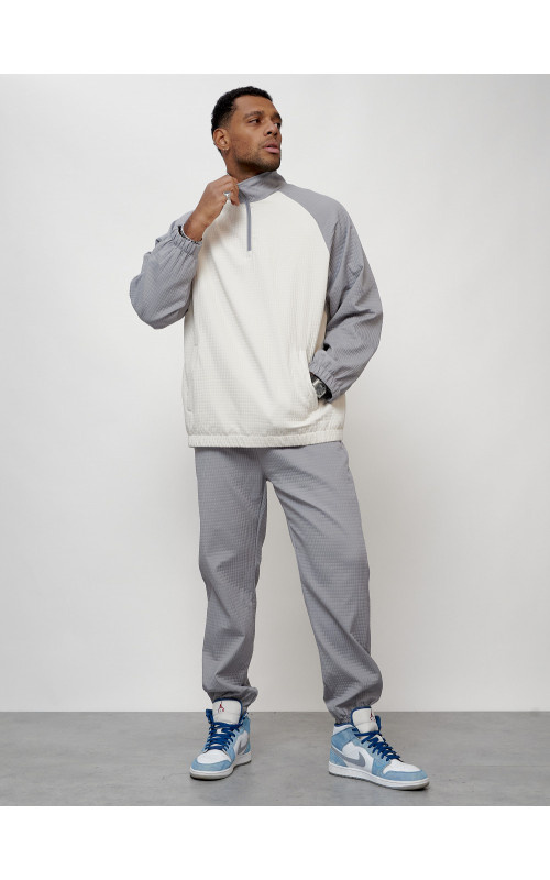 Мужской спортивный костюм серого цвета для активного отдыха в Тюмени