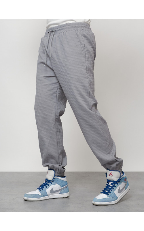 Мужской спортивный костюм серого цвета для активного отдыха в Тюмени