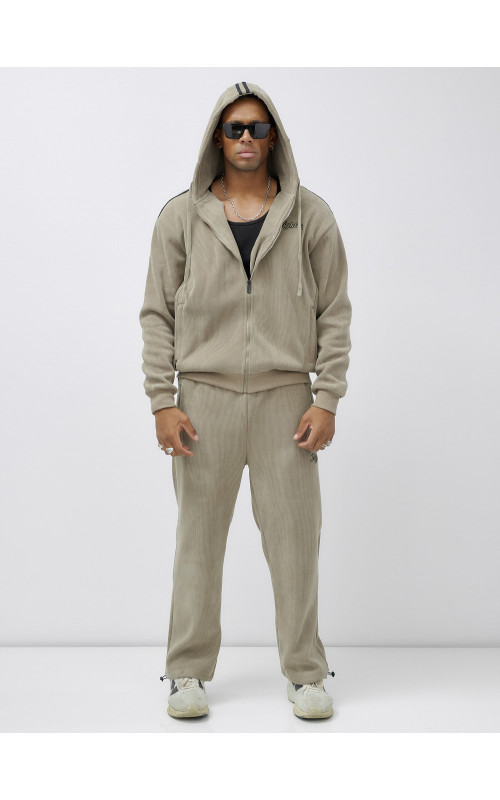 Мужской демисезонный спортивный костюм на флисе, бежевый, для спорта. в Тюмени