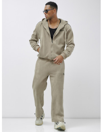 Мужской демисезонный спортивный костюм на флисе, бежевый, для спорта. в Тюмени