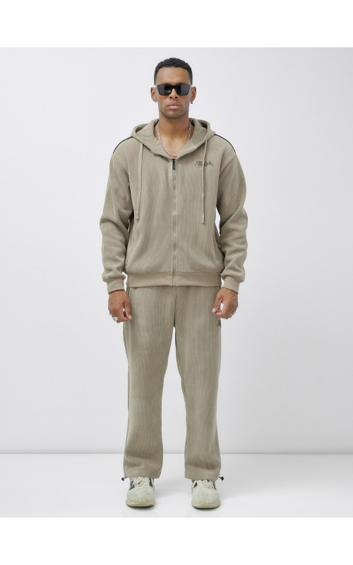 Мужской демисезонный спортивный костюм на флисе, бежевый, для спорта. в Тюмени