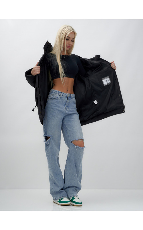 Зимняя куртка в стиле летучая мышь с капюшоном для активного отдыха.