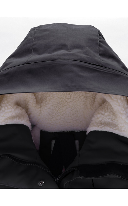 Зимняя парка для девочки-подростка с регулируемой посадкой.