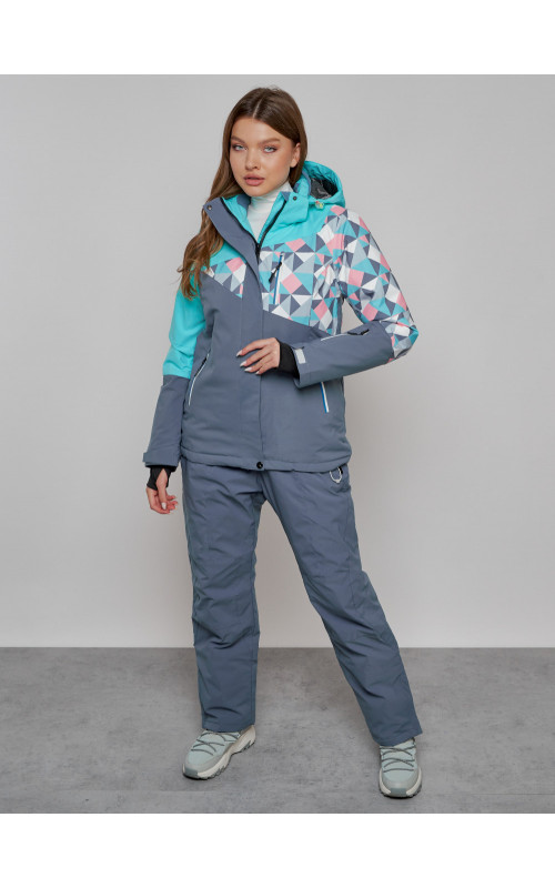 Зимний горнолыжный костюм для женщин.