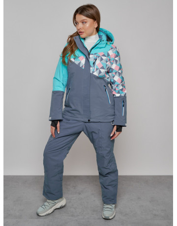 Зимний горнолыжный костюм для женщин.