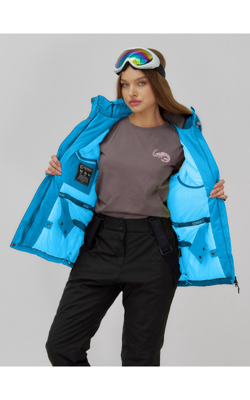Женская горнолыжная куртка со съёмным капюшоном.