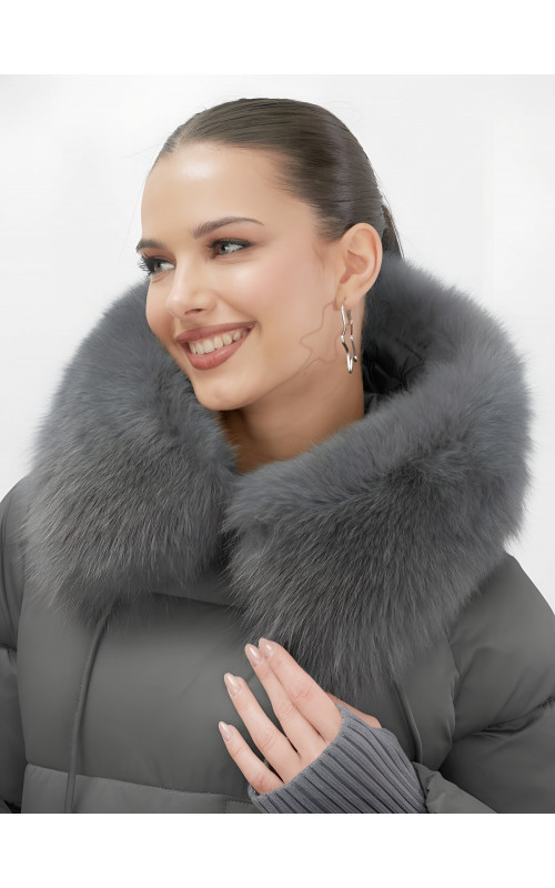 Пуховик с мехом песца, зима 2025, свободный крой