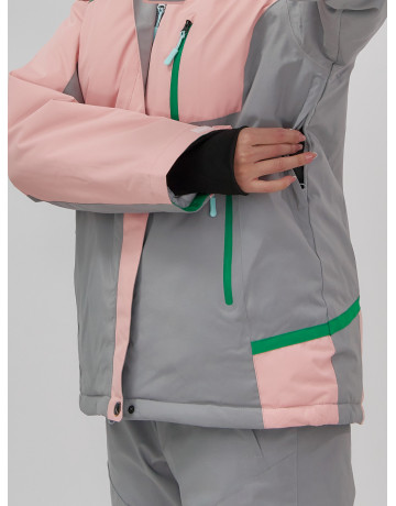 Женская горнолыжная куртка с комбинированным принтом.