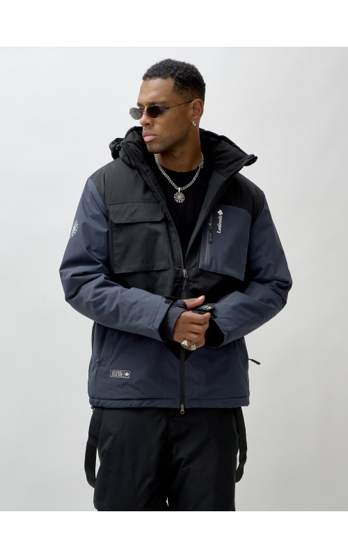 Мужской зимний горнолыжный костюм для активного отдыха.