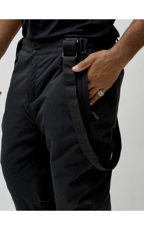 Мужской зимний горнолыжный костюм для активного отдыха.