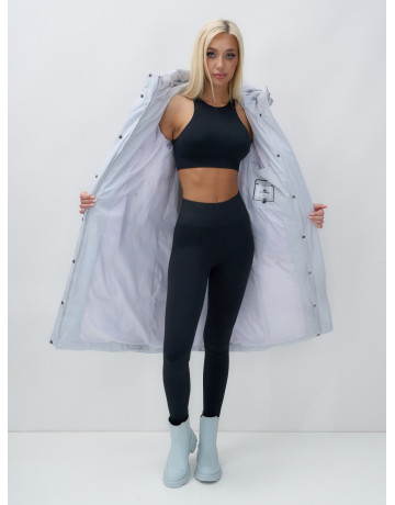 Длинный зимний пуховик с капюшоном для женщин.