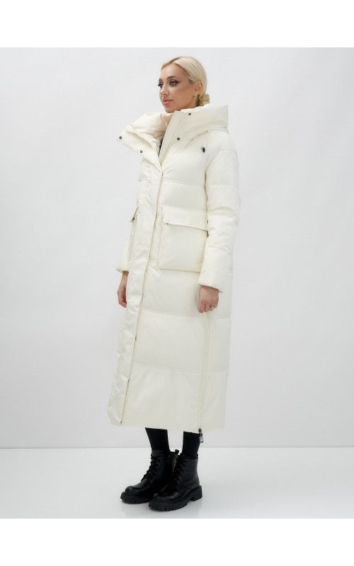 Длинный зимний пуховик с капюшоном для женщин.