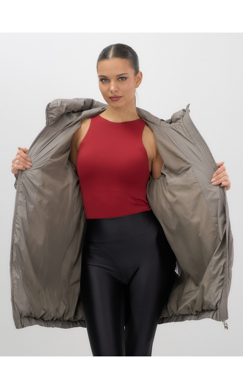 Пуховик женский зимний большого размера коричневый в Тюмени