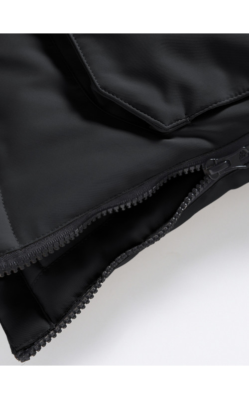 Тёплая парка для девочки-подростка для активного отдыха.