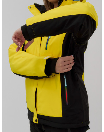 Женская горнолыжная куртка для зимних приключений