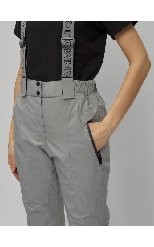 Женский горнолыжный костюм зимний