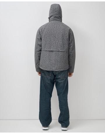 Спортивная мужская куртка «Хит сезона» для активного отдыха.