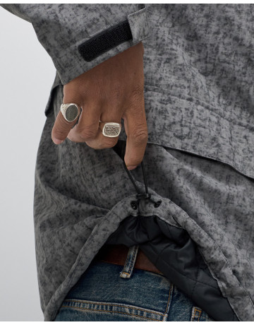 Мужская спортивная куртка для весны и осени, серая. в Тюмени